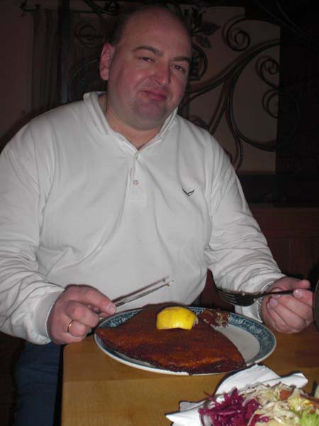 Indoor Aufkirchen 21#55816D