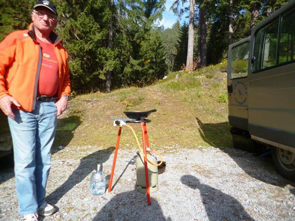 %_tempFileName1383056_10200221533055870_1537599634_n%