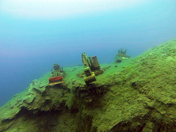 %_tempFileName2015_Antauchen_TSV_g_028%