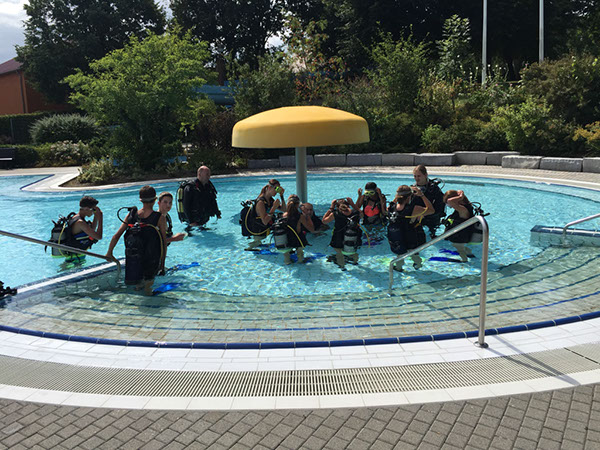 %_tempFileNameIMG_8869%