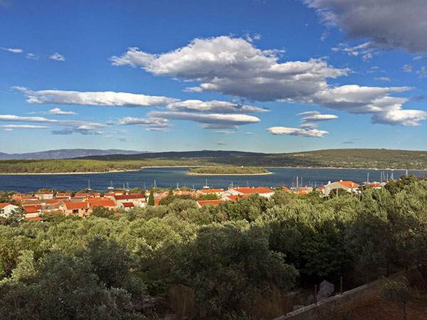 %_tempFileName2016_aTSV_August_027%