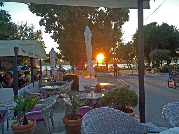 %_tempFileName2016_aTSV_August_034%