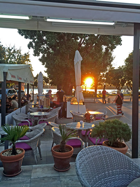 %_tempFileName2016_aTSV_August_035%