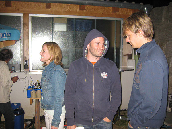 %_tempFileNameIMG_3999%